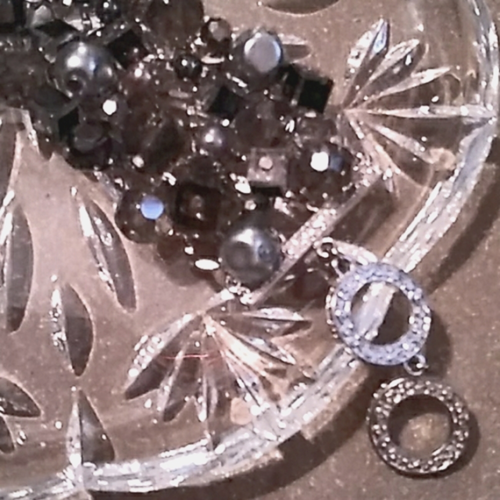 Womens bracelet - Picture 2 of 7